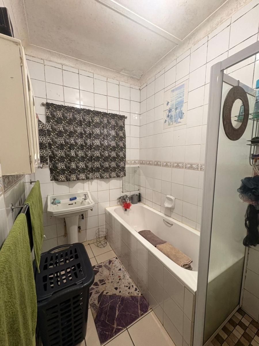 4 Bedroom Property for Sale in Stilfontein Ext 4 North West
